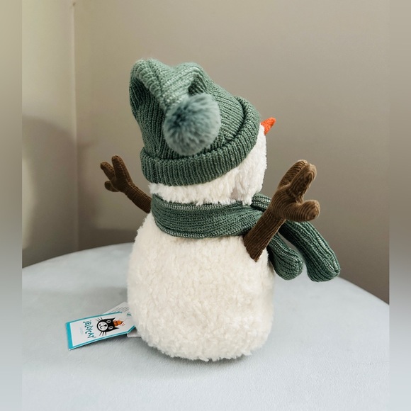 Jellycat Maddy Snowman (small size) - Picture 3 of 7